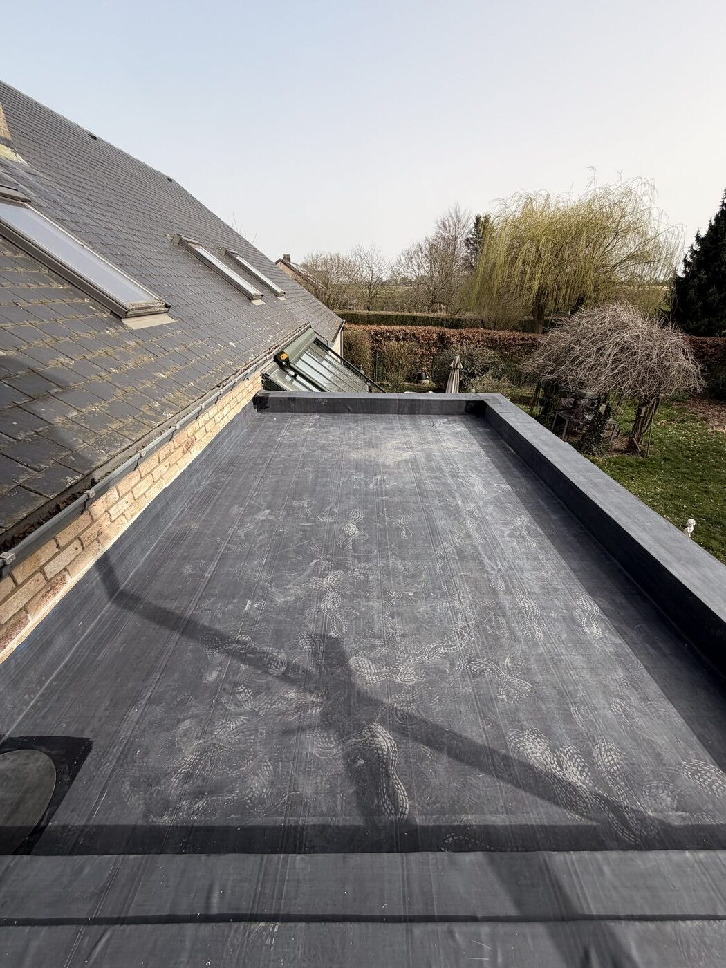 Membrane EPDM posée et finalisée