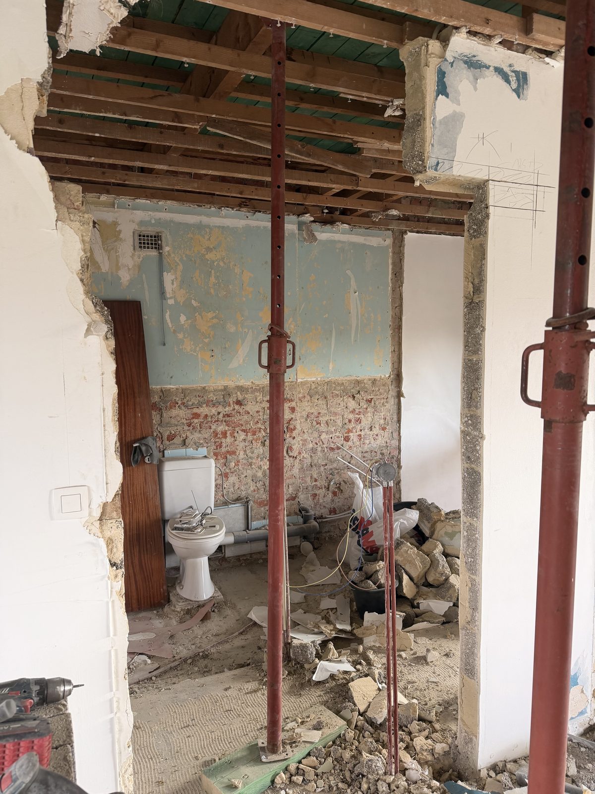 Remaçonnage en blocs béton de 9 cm