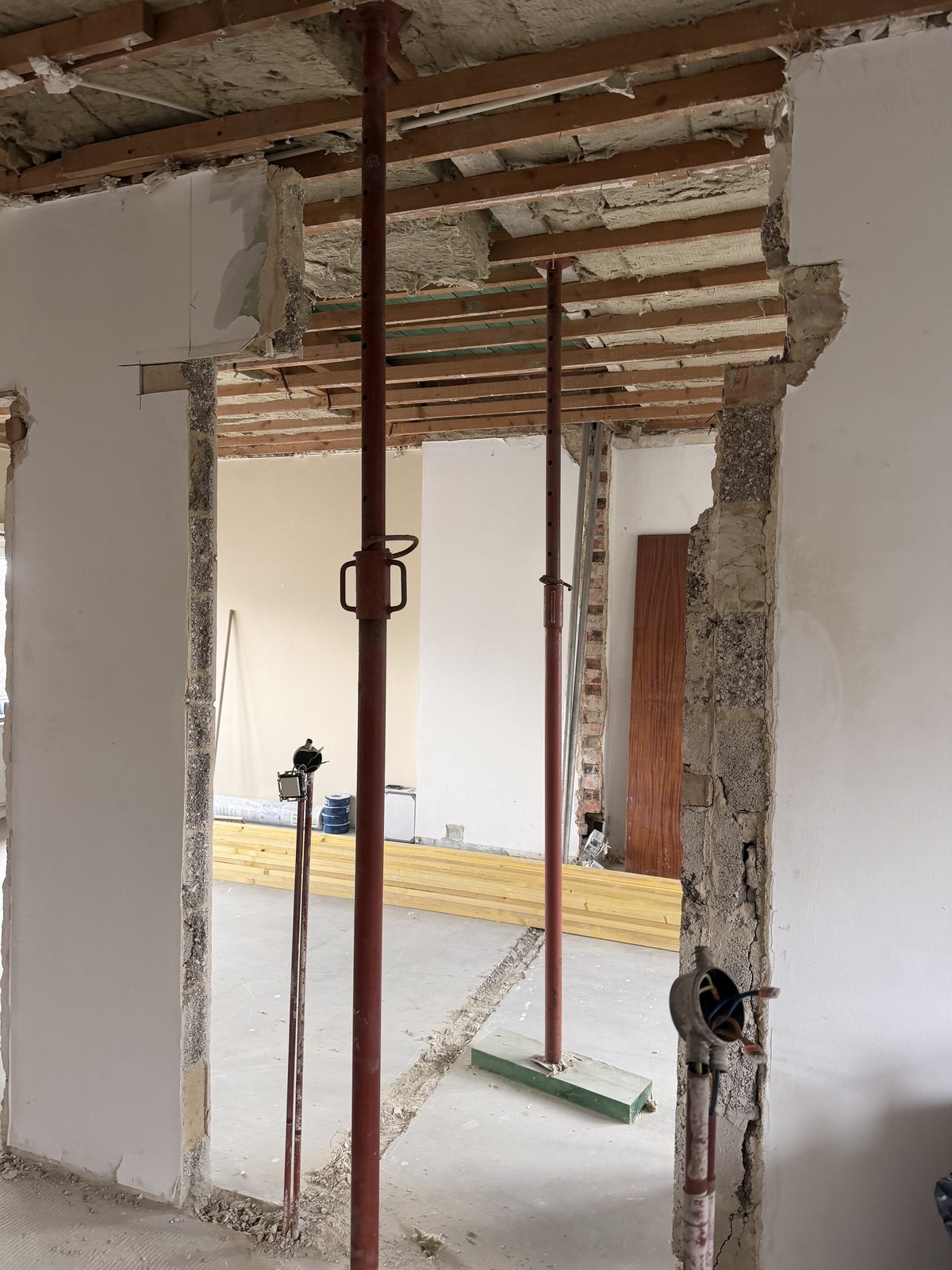 Rebouchage et raccords de maçonnerie