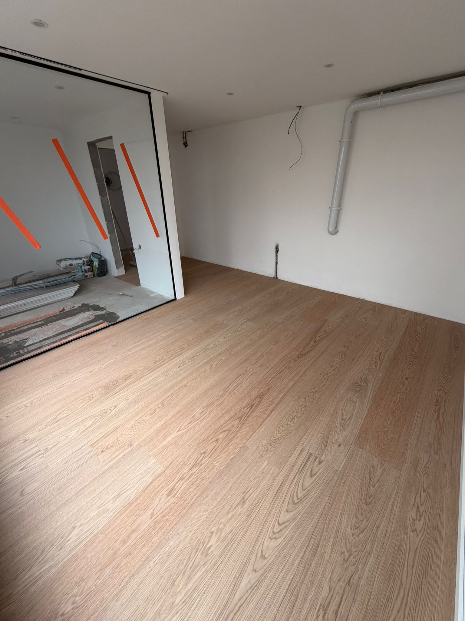 Parquet chêne posé — pièce principale