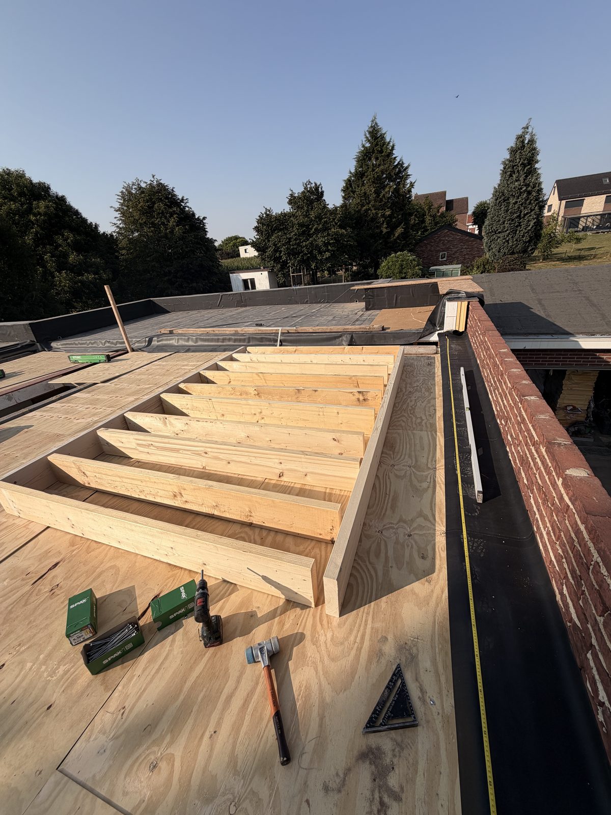 Nouveau gîtage du plancher de la surélévation