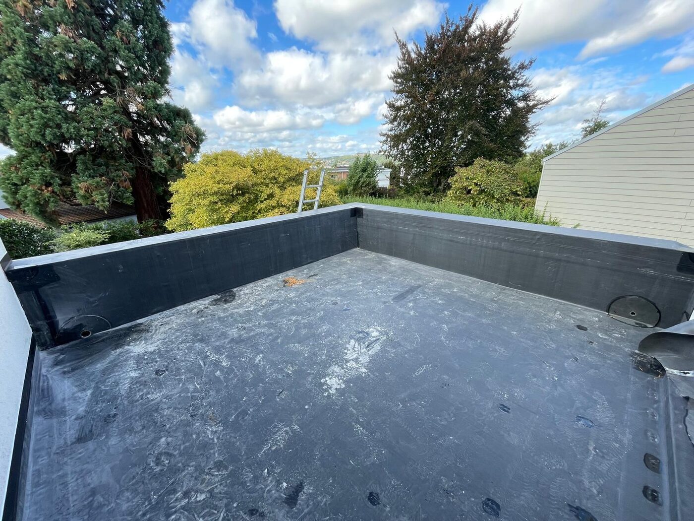 Toiture plate EPDM Bosscover SikHabitat
